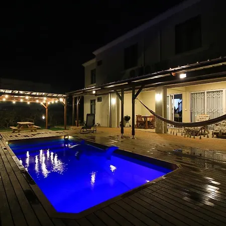 Villa Quatre Coco Avec Piscine, Acces Plage A Pied